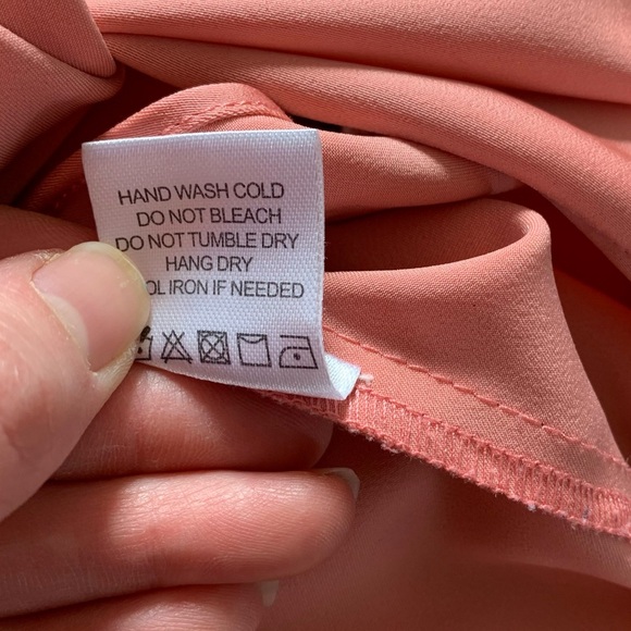 Lovers & Friends Kendall pink single sleeve side tie blouse - Picture 11 of 14